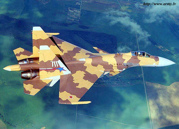 Су-37 - многофункциональный истребитель