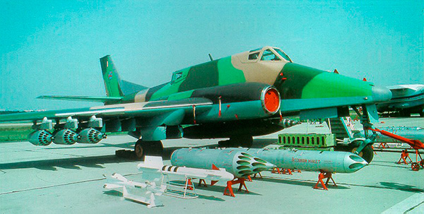 Ил-102 - советский экспериментальный штурмовик