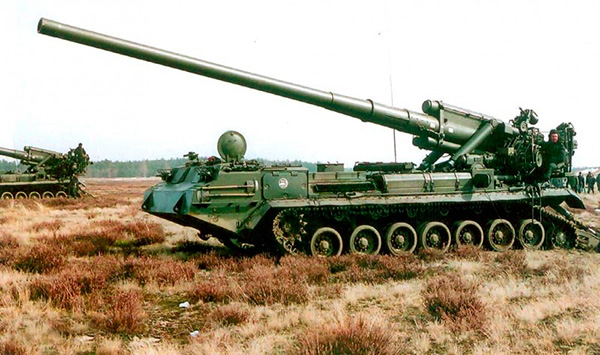 САУ 2С7 «Пион» (2С7М «Малка») - 203-мм самоходная пушка
